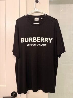 Burberry Black T-Shirt